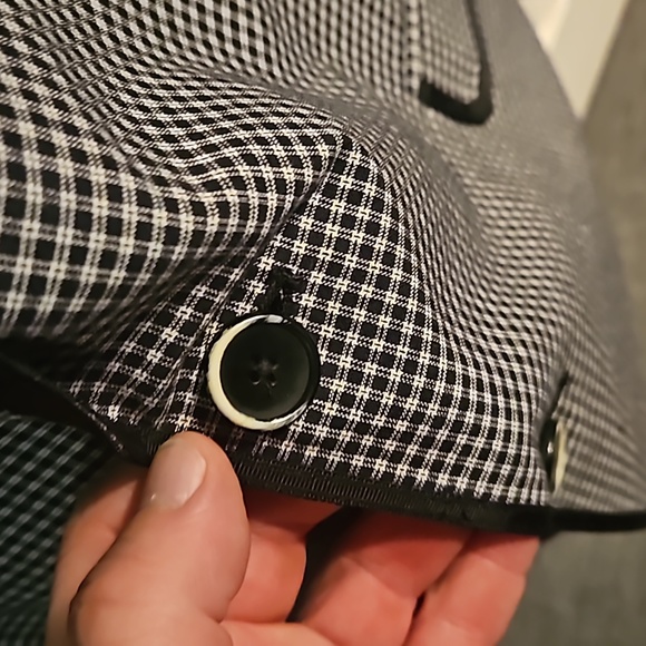 VAN HUESEN SPORT COAT - Picture 2 of 7